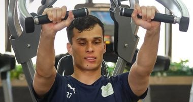 محمود جاد يعود إلى صفوف بيراميدز بعد تصفية خلافات التجديد مع المصري 2025