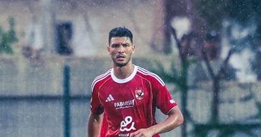 أشرف داري وخمسة ناشئين من الأهلي يشاركون في مباراة ودية ضد منتخب الشباب 2025
