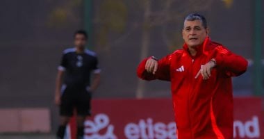 أوسكار رويز.. لجنة الحكام تتمتع بالاستقلالية الكاملة وندرك أهمية الاعتراف بالأخطاء في 2025