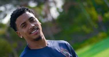الزمالك يرحب بالبرازيلي خوان ألفينا.. وصول النجم وبداية المشوار.. صور
