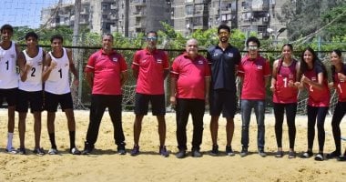 انطلاق بعثة ناشئي وناشئات الطائرة الشاطئية إلى نيجيريا للمنافسة في الكأس القارية