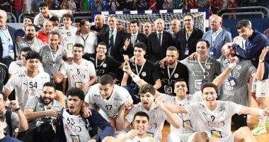 خالد فتحي.. مكافأة مميزة لمنتخب الناشئين عقب التأهل لربع نهائي مونديال اليد 2025