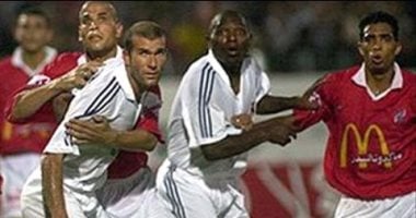 فى اليوم نفسه.. الأهلي يتغلب على ريال مدريد بهدف صنداى فى مواجهة لا تُنسى 2025