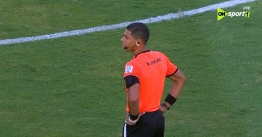 محمد عباس يحكم مباراة الزمالك والمقاولون في بطولة الدوري موسم 2025