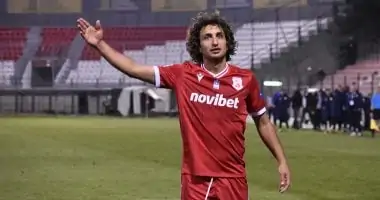 عمرو وردة يكشف عن ظلم وتجاهل مبالغ فيه.. ويرغب في تمثيل مصر بكأس العالم 2025