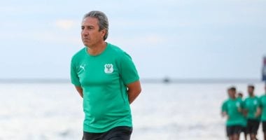 نبيل الكوكي.. يعدل أداء المصري بعد تعادله مع فاركو في الدوري 2025