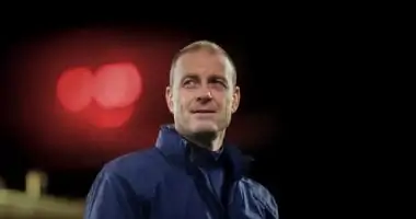 الدنماركي سوروب يستلم تقرير صفقات الأهلي في يناير 2025