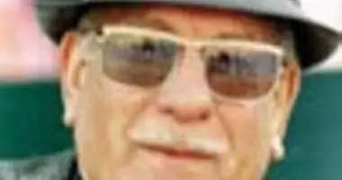 الذكرى الـ20 لرحيل علي زيوار.. شيخ معلقي كرة القدم المصرية